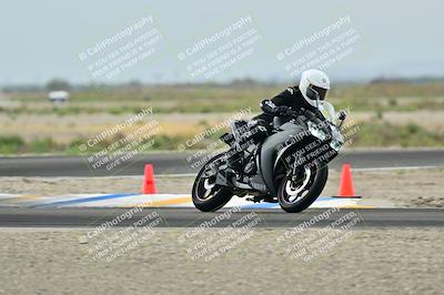 media/Apr-18-2025-TrackDaz (Fri) [[45f5874c44]]/C Group/Session 1 (Turn 7)/